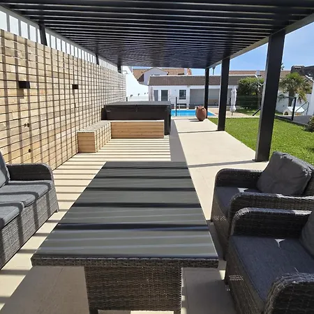 Casa - Pool,jacuzzi Family& Friends Hébergement de vacances Lagoa (Azores)