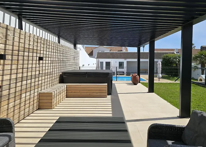 Casa - Pool,jacuzzi Family& Friends Lagoa (Azores)